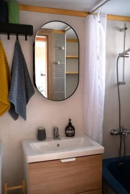 Apartamento Lovely Loft Studio W Patio & Garden Opatija Exterior foto